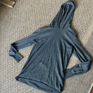 Gap Body Women’s Grey Knit Hoodie Size Large